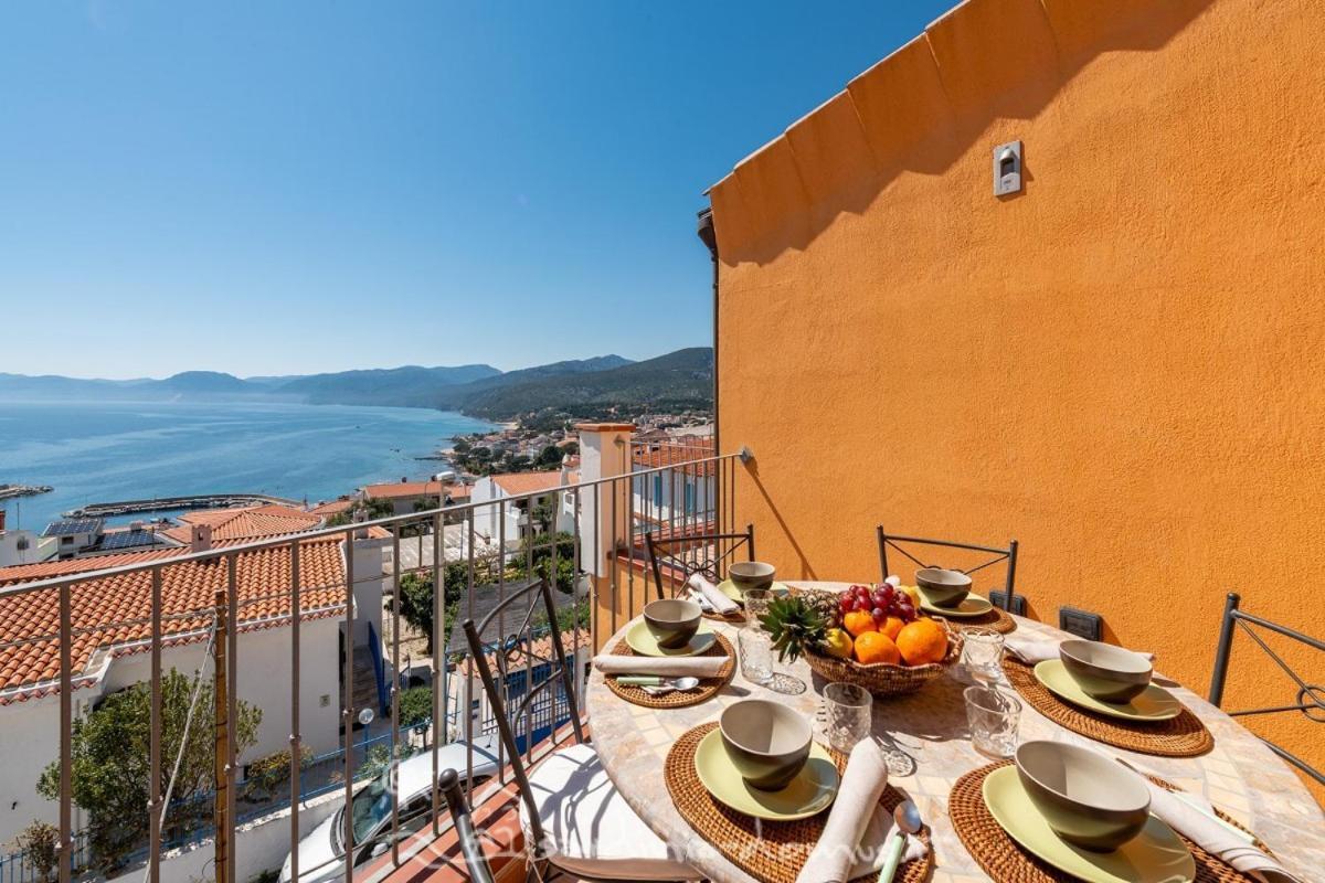 Casa Con Vista Mare Villa Cala Gonone Exteriör bild