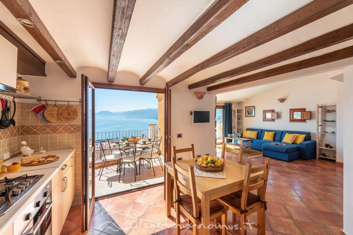 Casa Con Vista Mare Villa Cala Gonone Exteriör bild